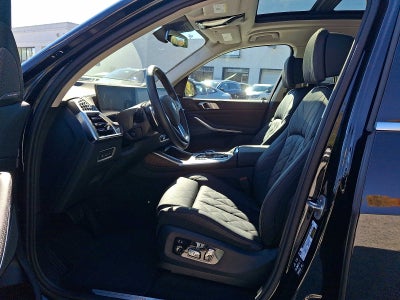 2026 BMW X7 xDrive40i Sports Activity Vehicle