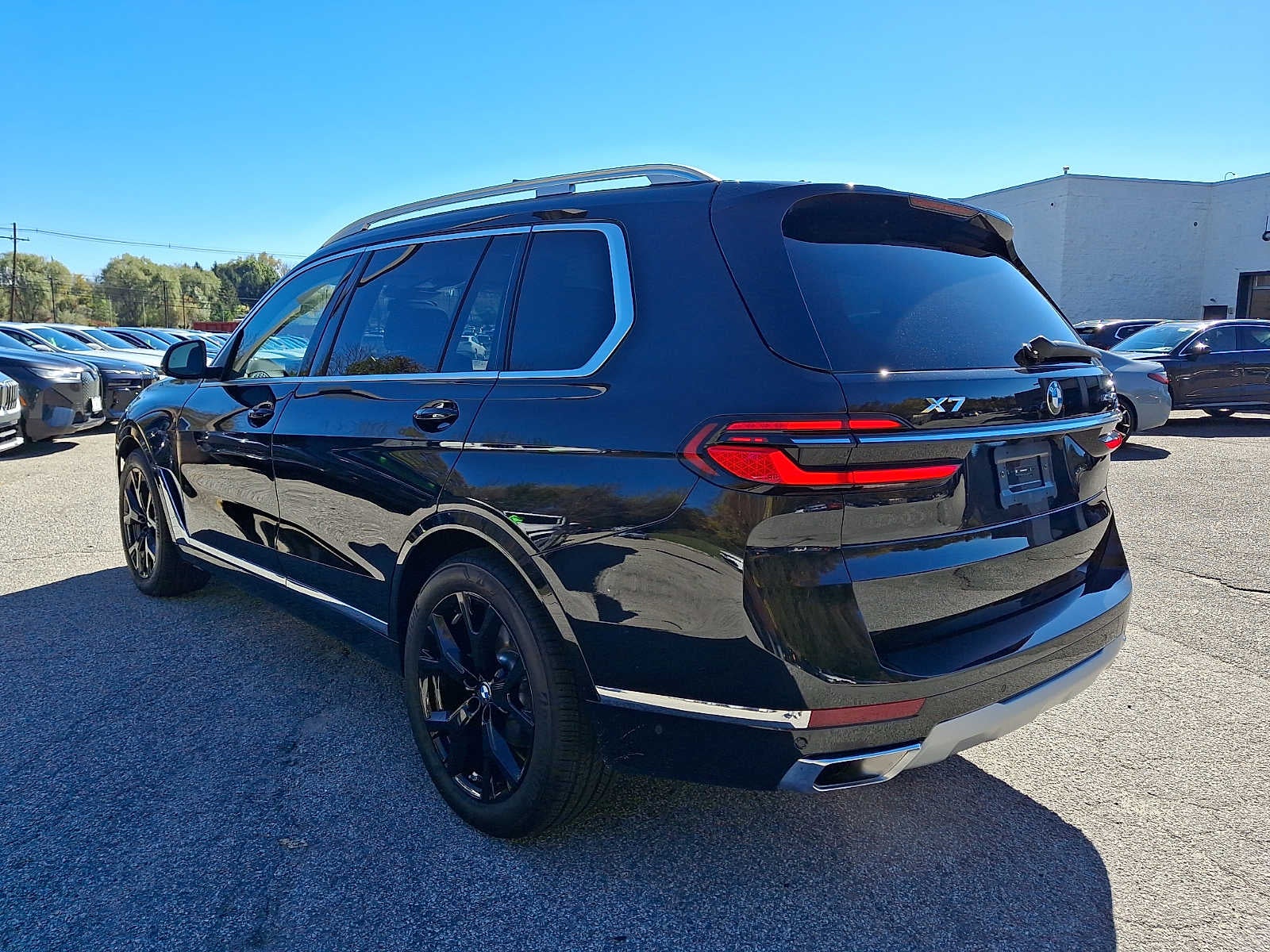 2026 BMW X7 xDrive40i Sports Activity Vehicle