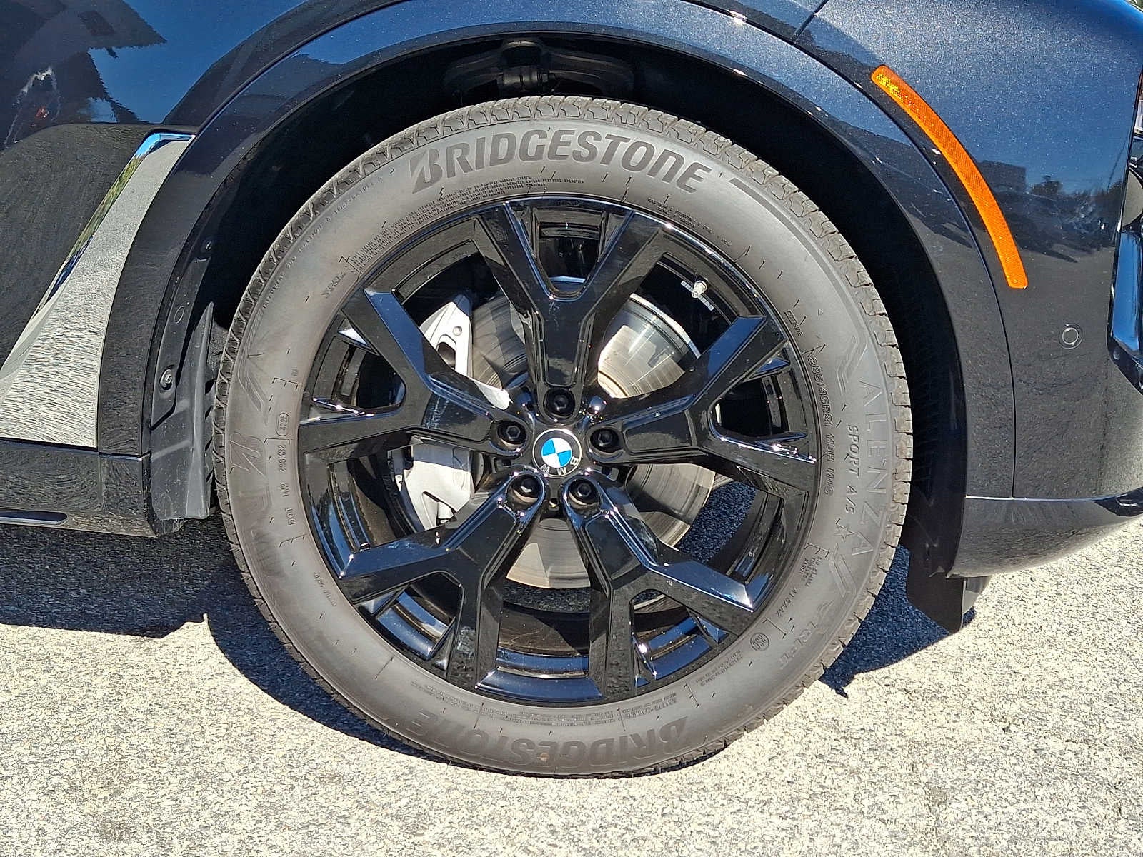 2026 BMW X7 xDrive40i Sports Activity Vehicle