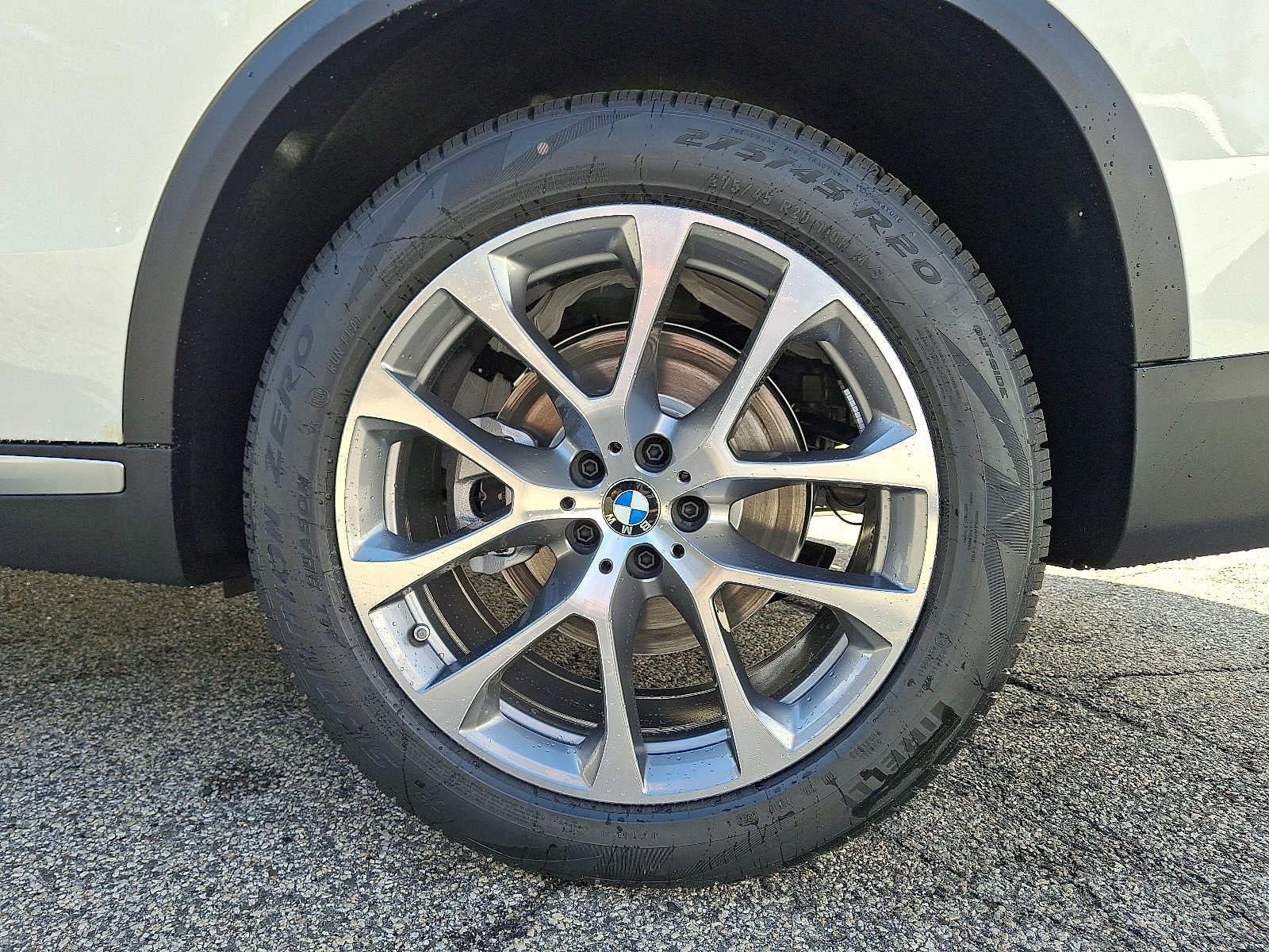 2026 BMW X5 xDrive40i Sports Activity Vehicle