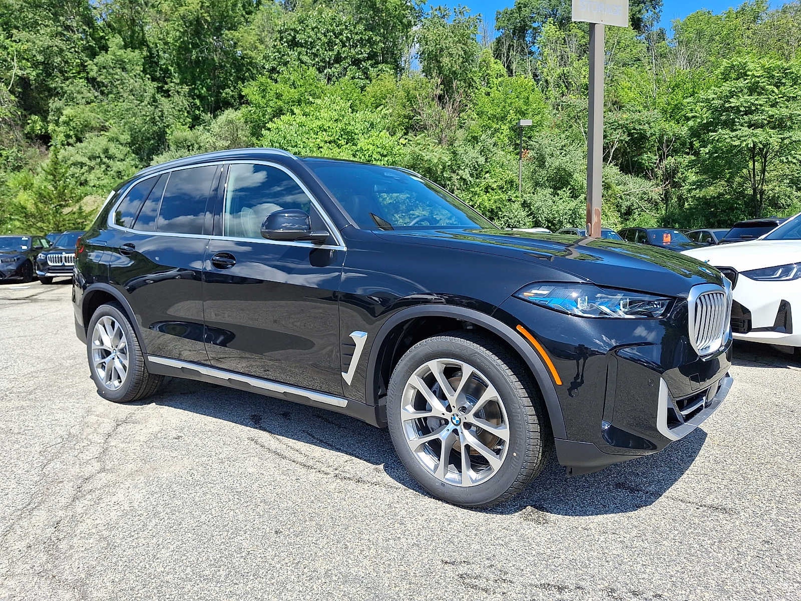 2026 BMW X5 xDrive40i Sports Activity Vehicle