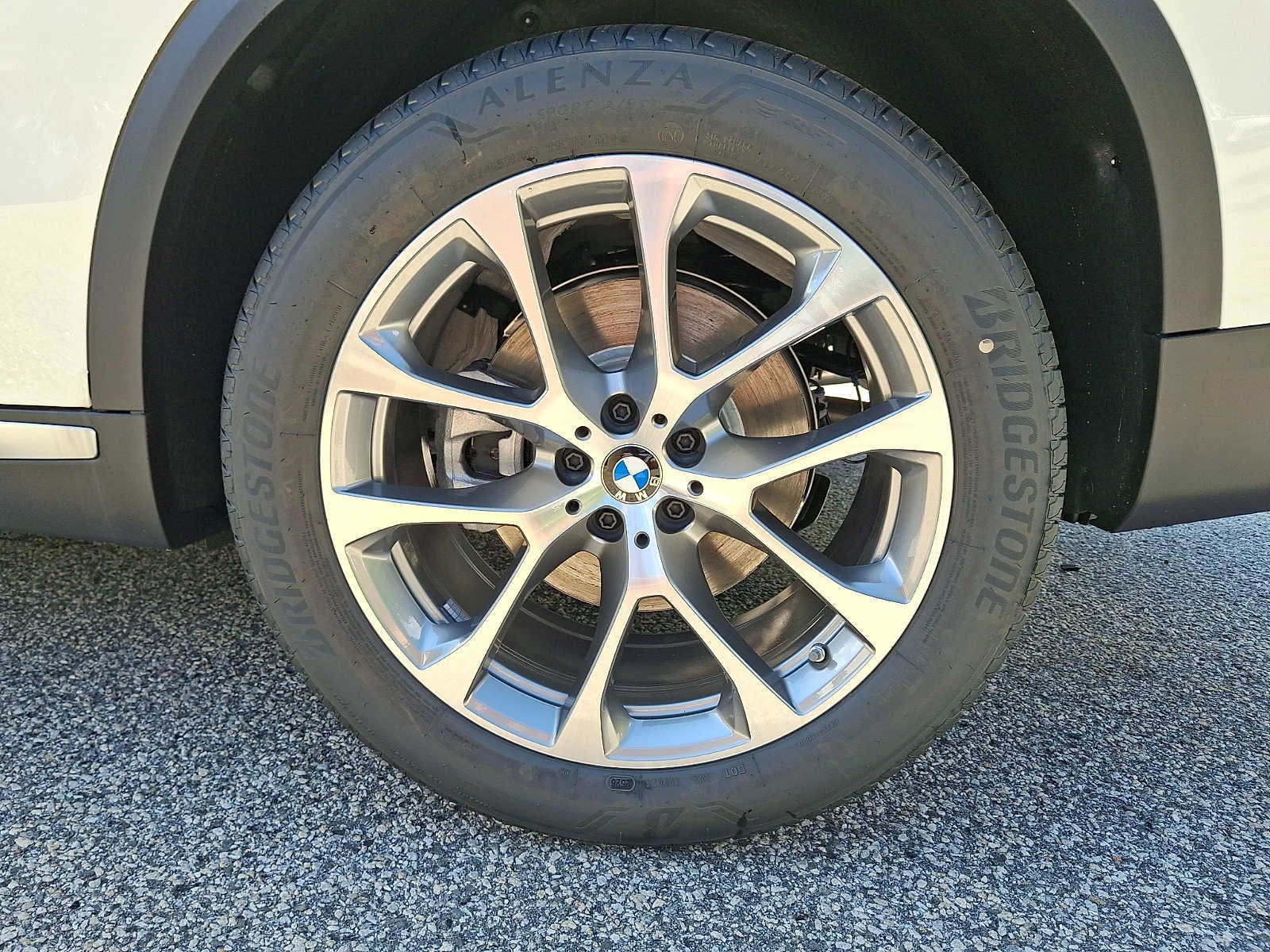 2026 BMW X5 xDrive40i Sports Activity Vehicle