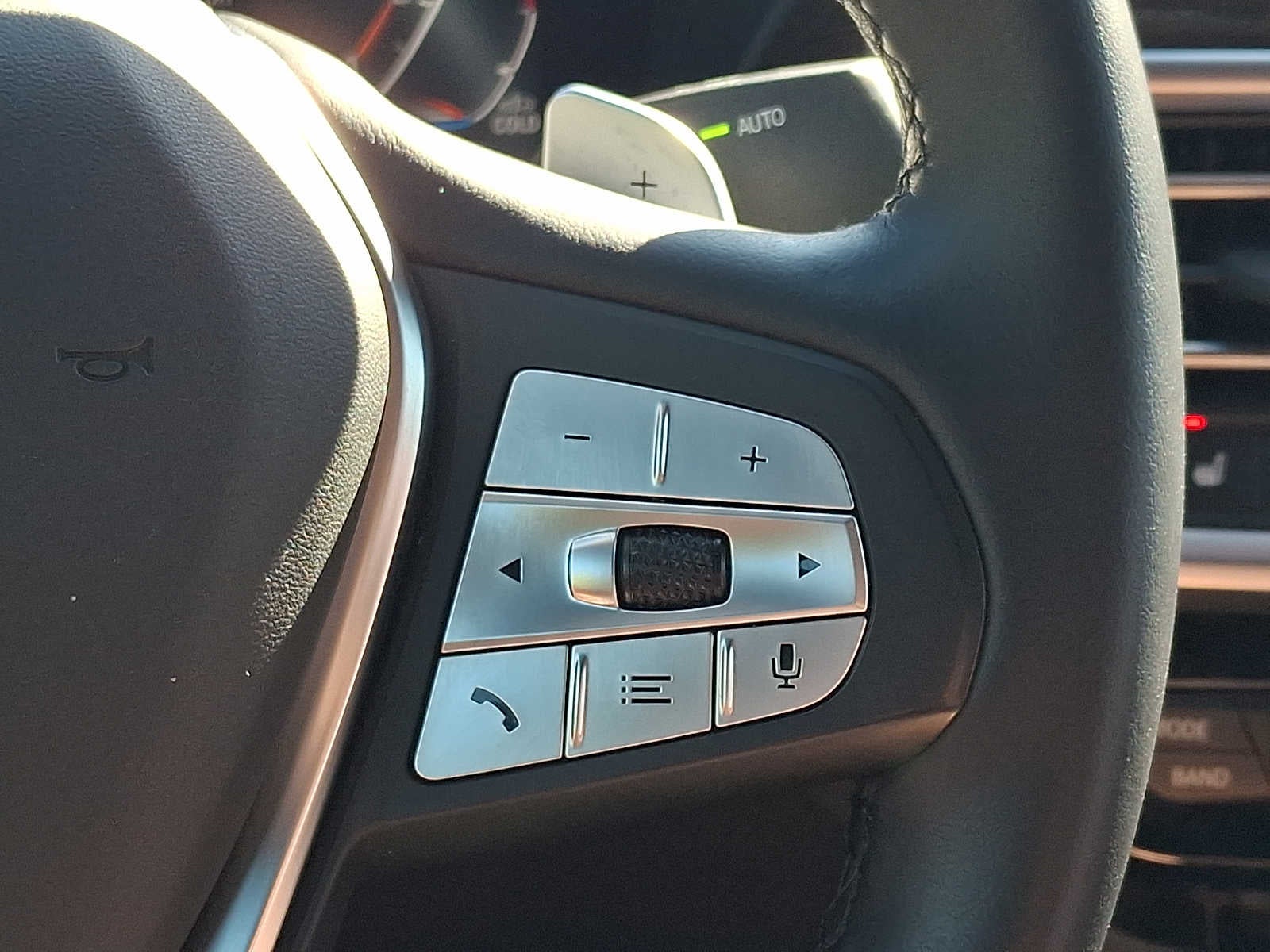 2025 BMW X4 xDrive30i Sports Activity Coupe