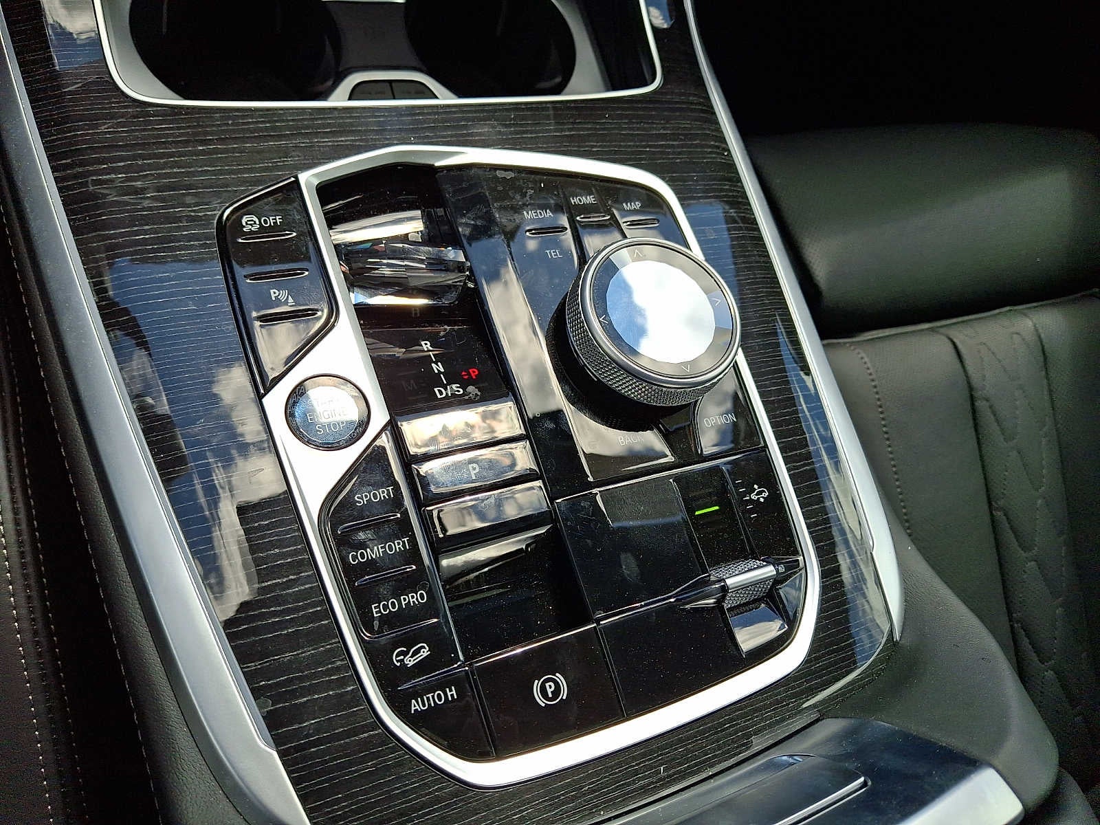 2025 BMW X7 M60i Sports Activity Vehicle