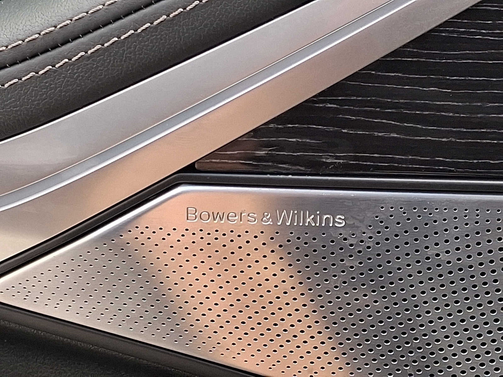 2025 BMW X7 M60i Sports Activity Vehicle