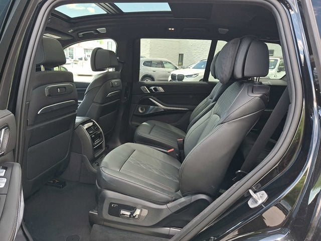 2025 BMW X7 M60i Sports Activity Vehicle