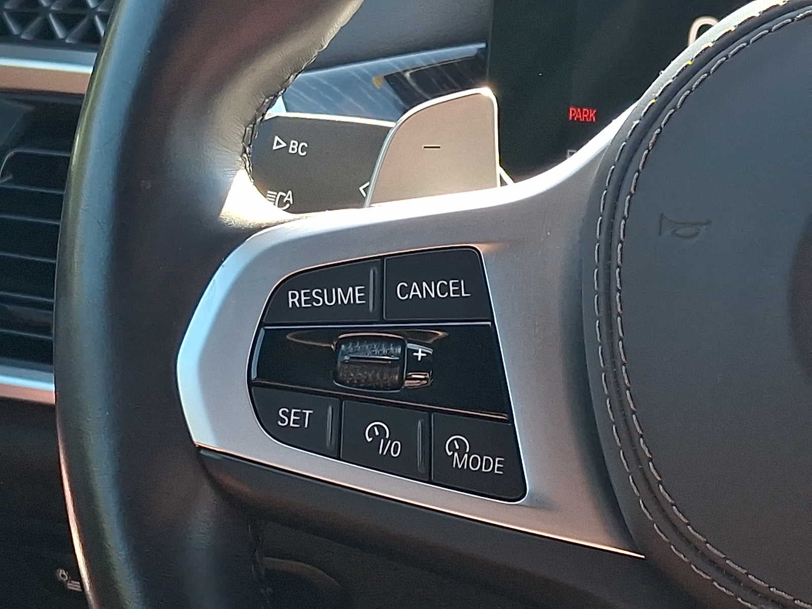 2025 BMW X6 xDrive40i Sports Activity Coupe