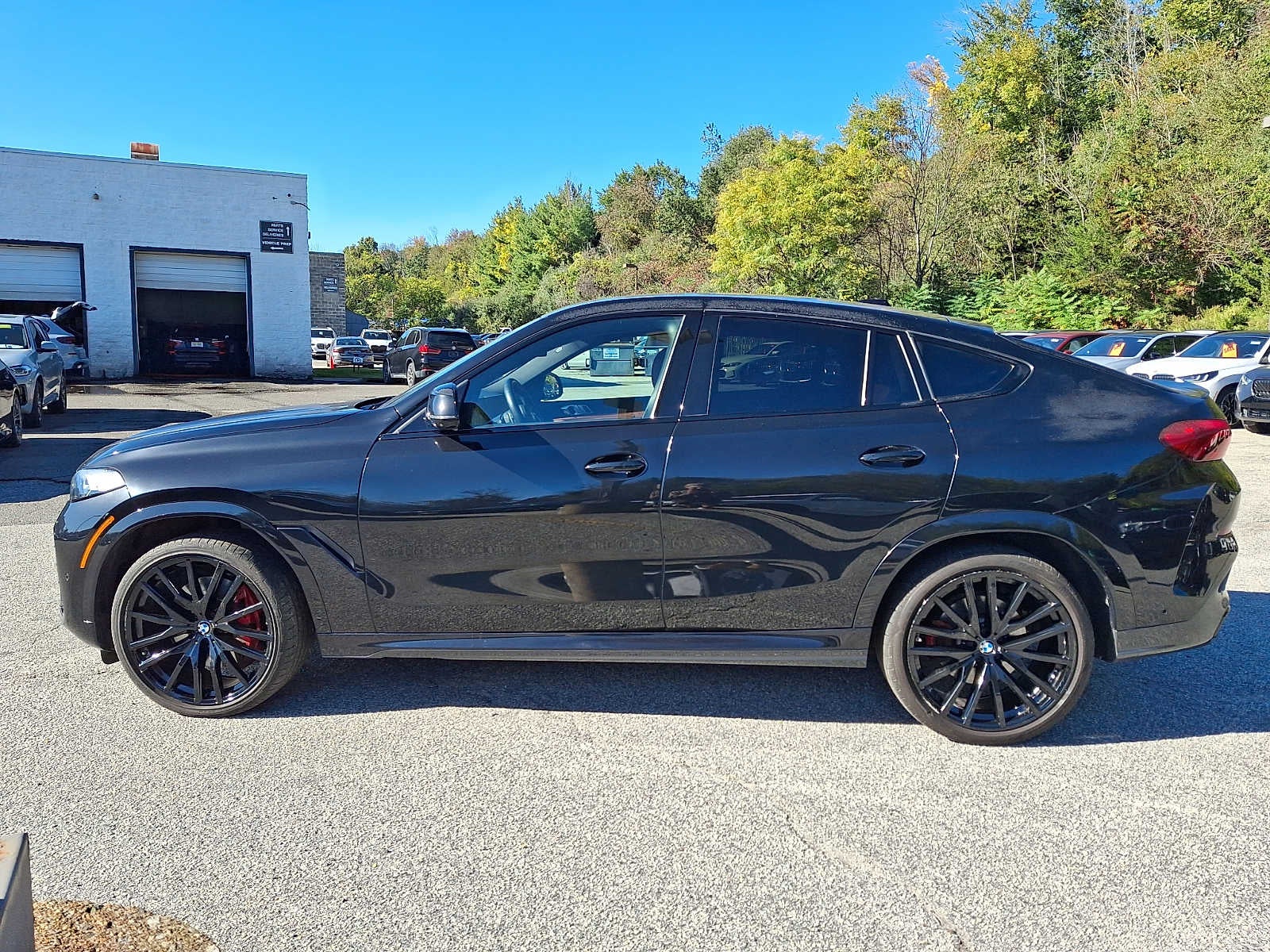 2025 BMW X6 xDrive40i Sports Activity Coupe