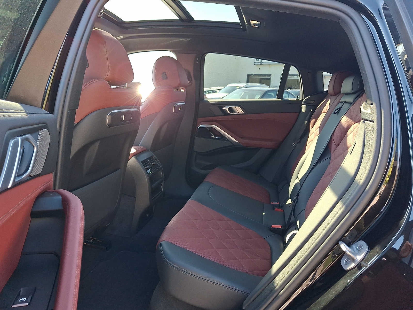 2025 BMW X6 xDrive40i Sports Activity Coupe