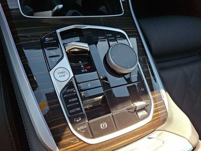 2025 BMW X5 xDrive50e Plug-In Hybrid