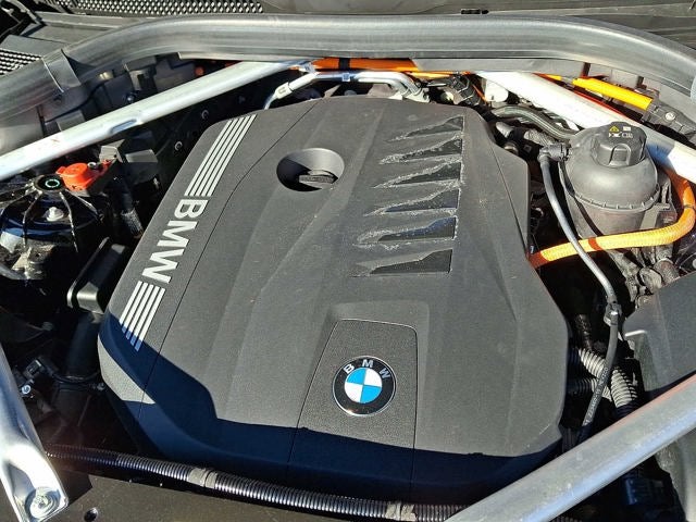 2025 BMW X5 xDrive50e Plug-In Hybrid