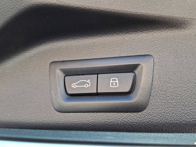 2025 BMW X5 xDrive50e Plug-In Hybrid