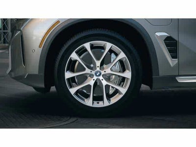 2025 BMW X5 xDrive50e Plug-In Hybrid