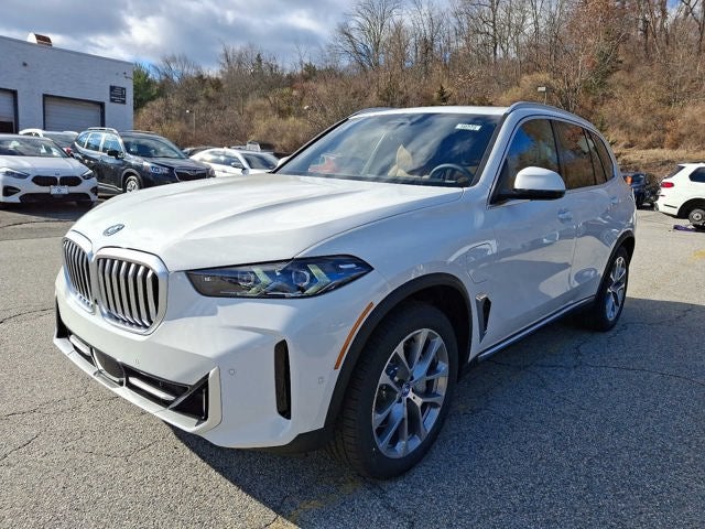 2025 BMW X5 xDrive50e Plug-In Hybrid
