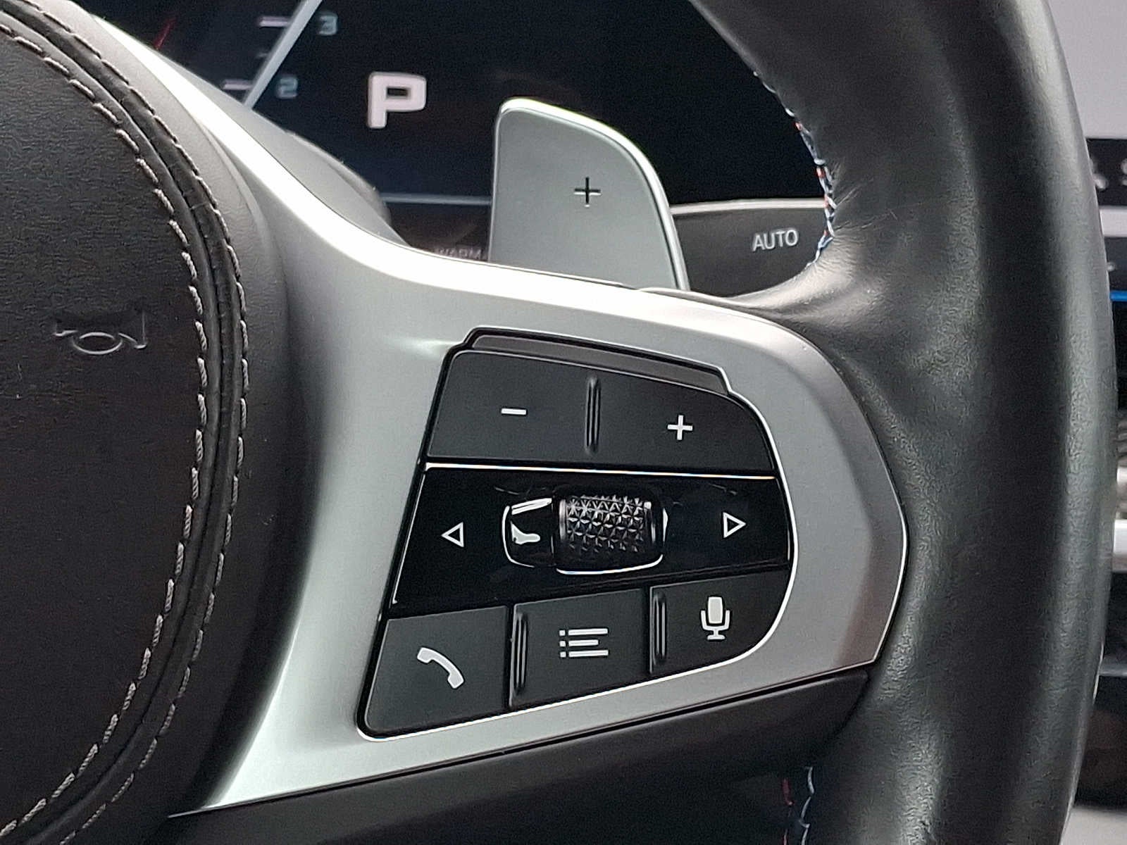 2024 BMW X6 M60i Sports Activity Coupe