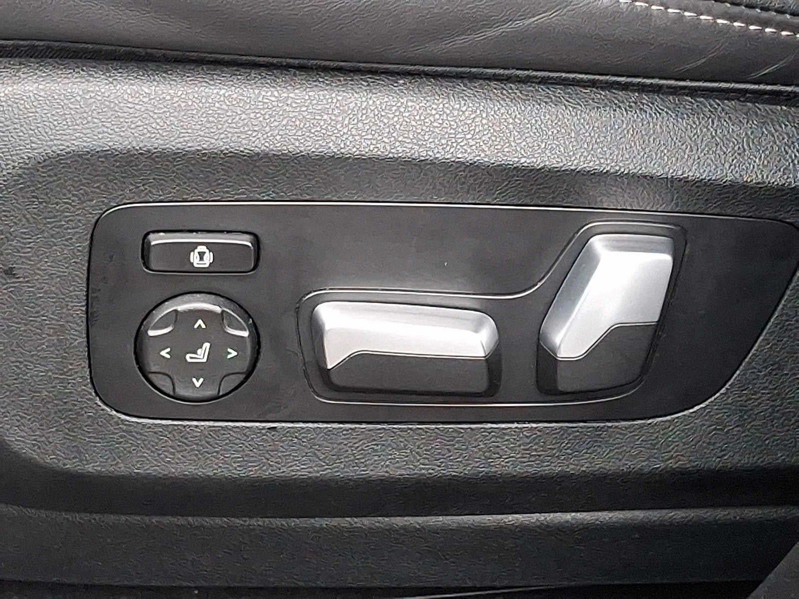 2023 BMW X5 xDrive40i Sports Activity Vehicle