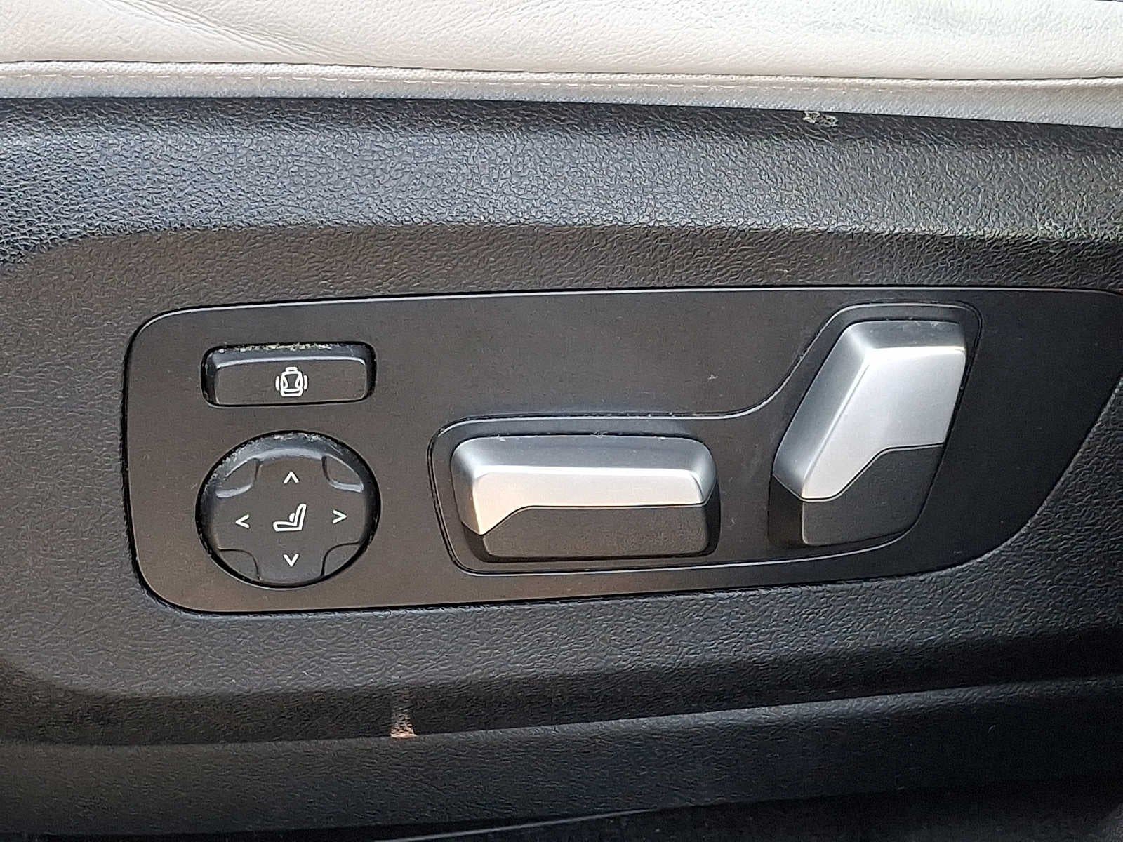 2023 BMW X5 xDrive40i Sports Activity Vehicle