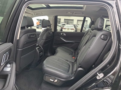 2022 BMW X7 xDrive40i Sports Activity Vehicle