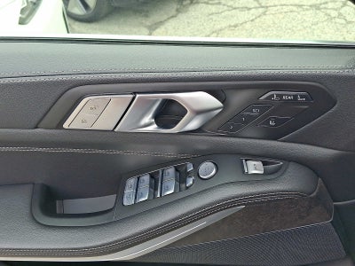 2022 BMW X7 xDrive40i Sports Activity Vehicle