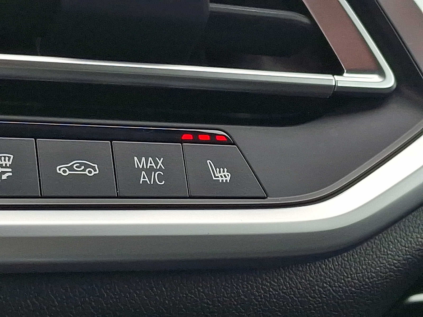 2022 BMW X7 xDrive40i Sports Activity Vehicle