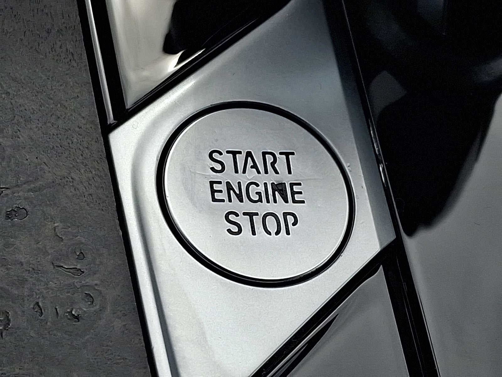 2022 BMW X7 xDrive40i Sports Activity Vehicle