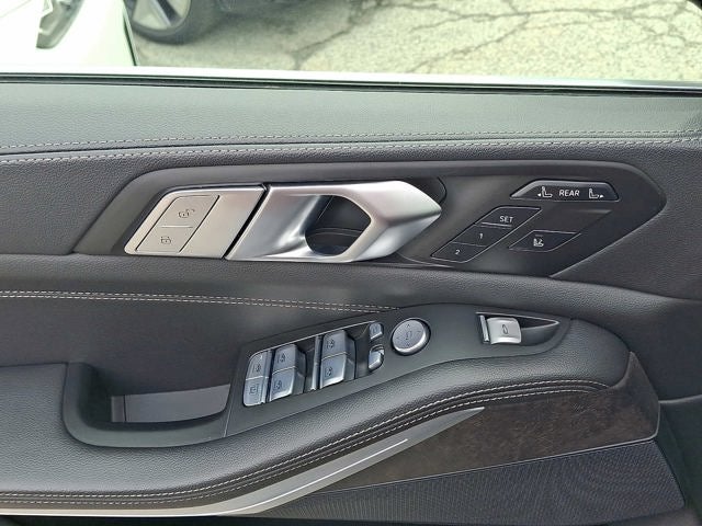 2022 BMW X7 xDrive40i Sports Activity Vehicle