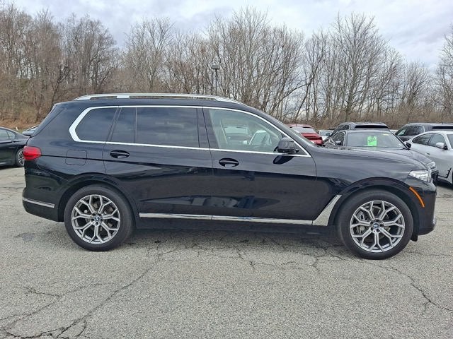 2022 BMW X7 xDrive40i Sports Activity Vehicle