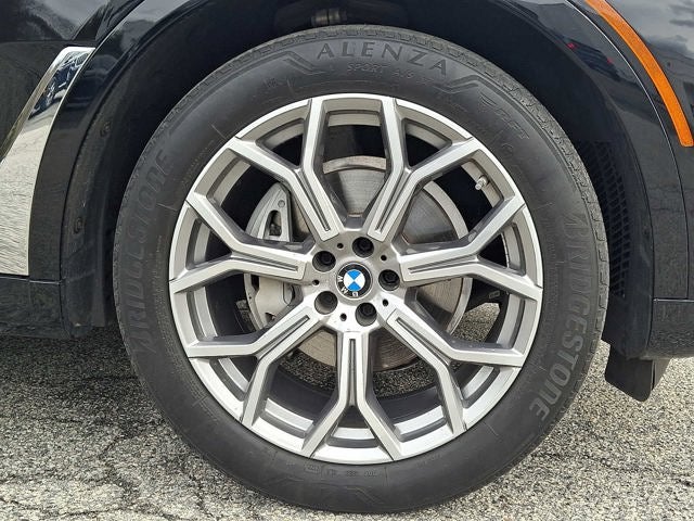2022 BMW X7 xDrive40i Sports Activity Vehicle