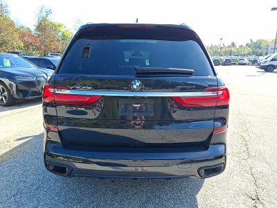 2022 BMW X7 xDrive40i Sports Activity Vehicle