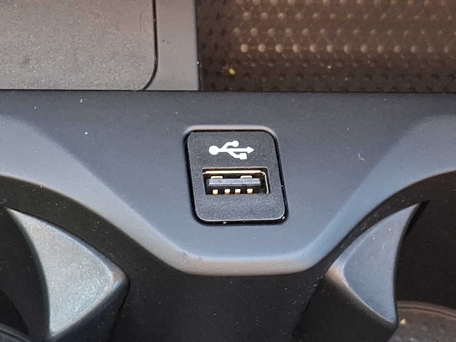 2023 BMW X6 xDrive40i Sports Activity Coupe