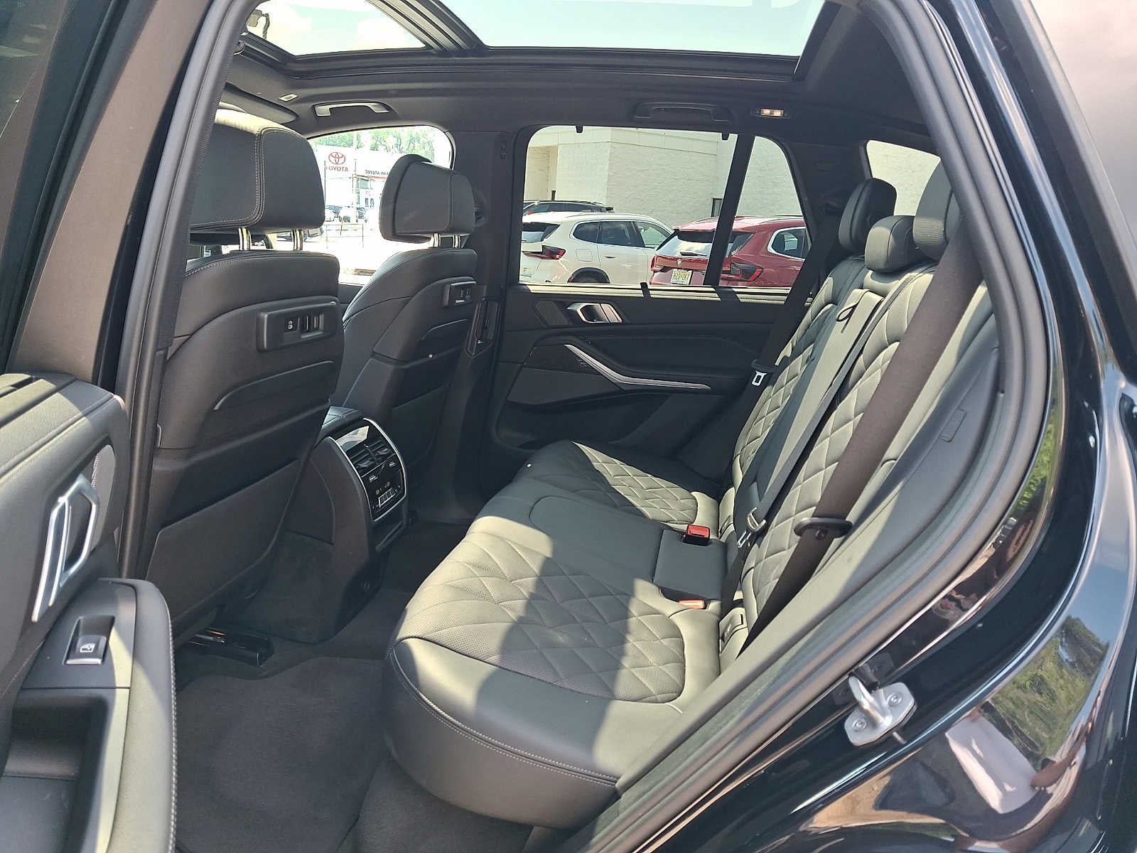 2023 BMW X5 M50i Sports Activity Vehicle