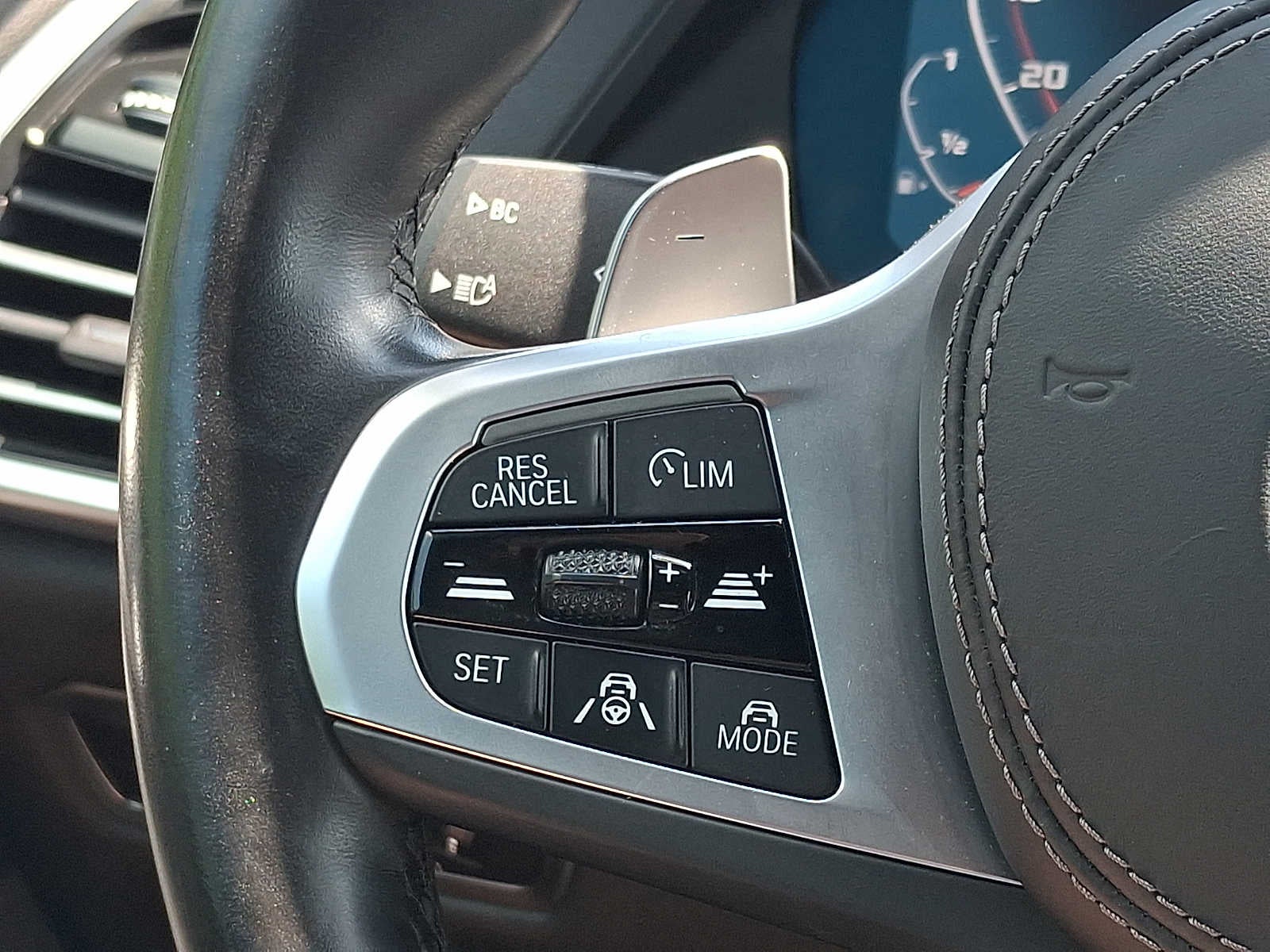 2023 BMW X5 M50i Sports Activity Vehicle