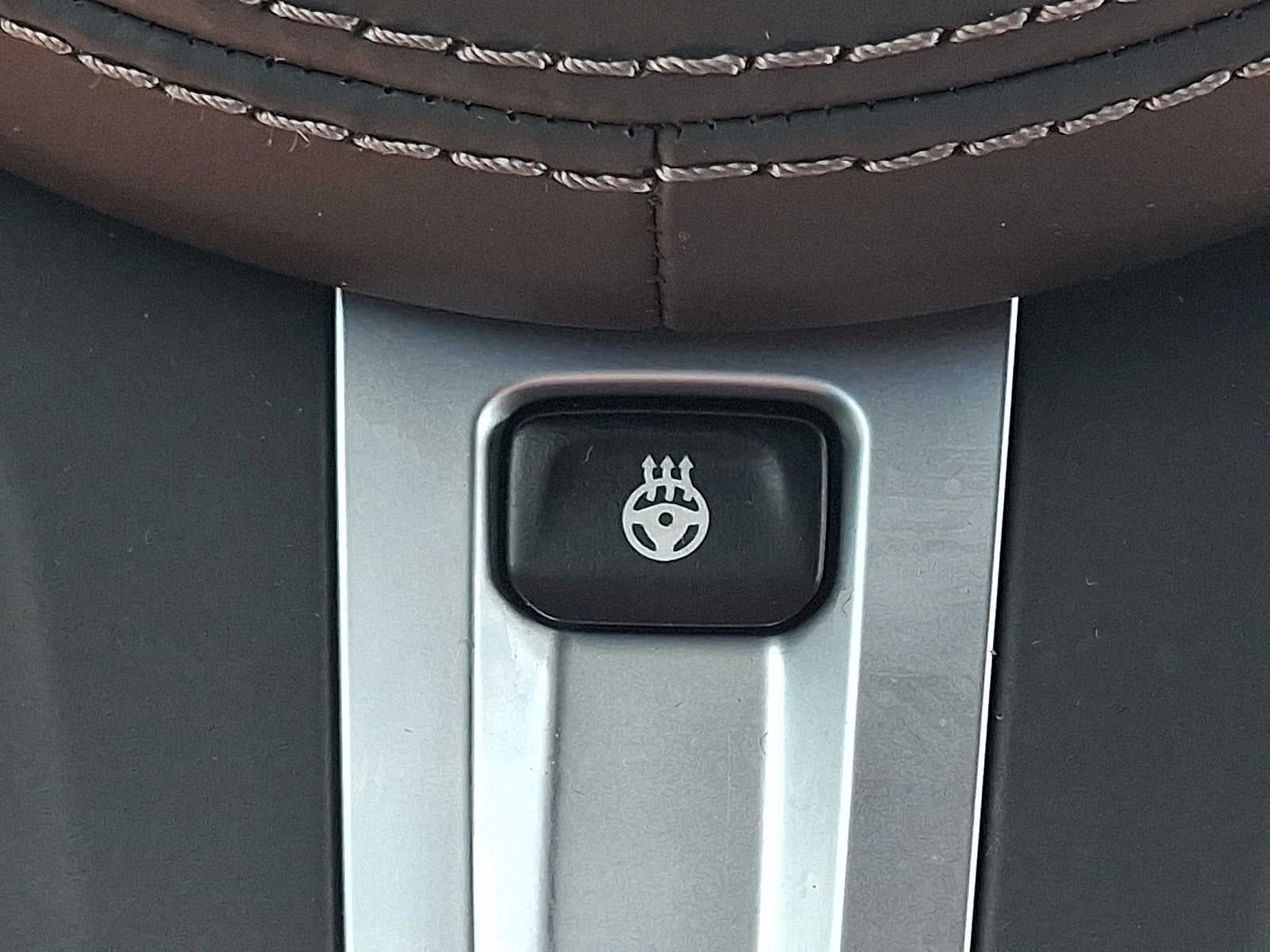 2023 BMW X5 M50i Sports Activity Vehicle