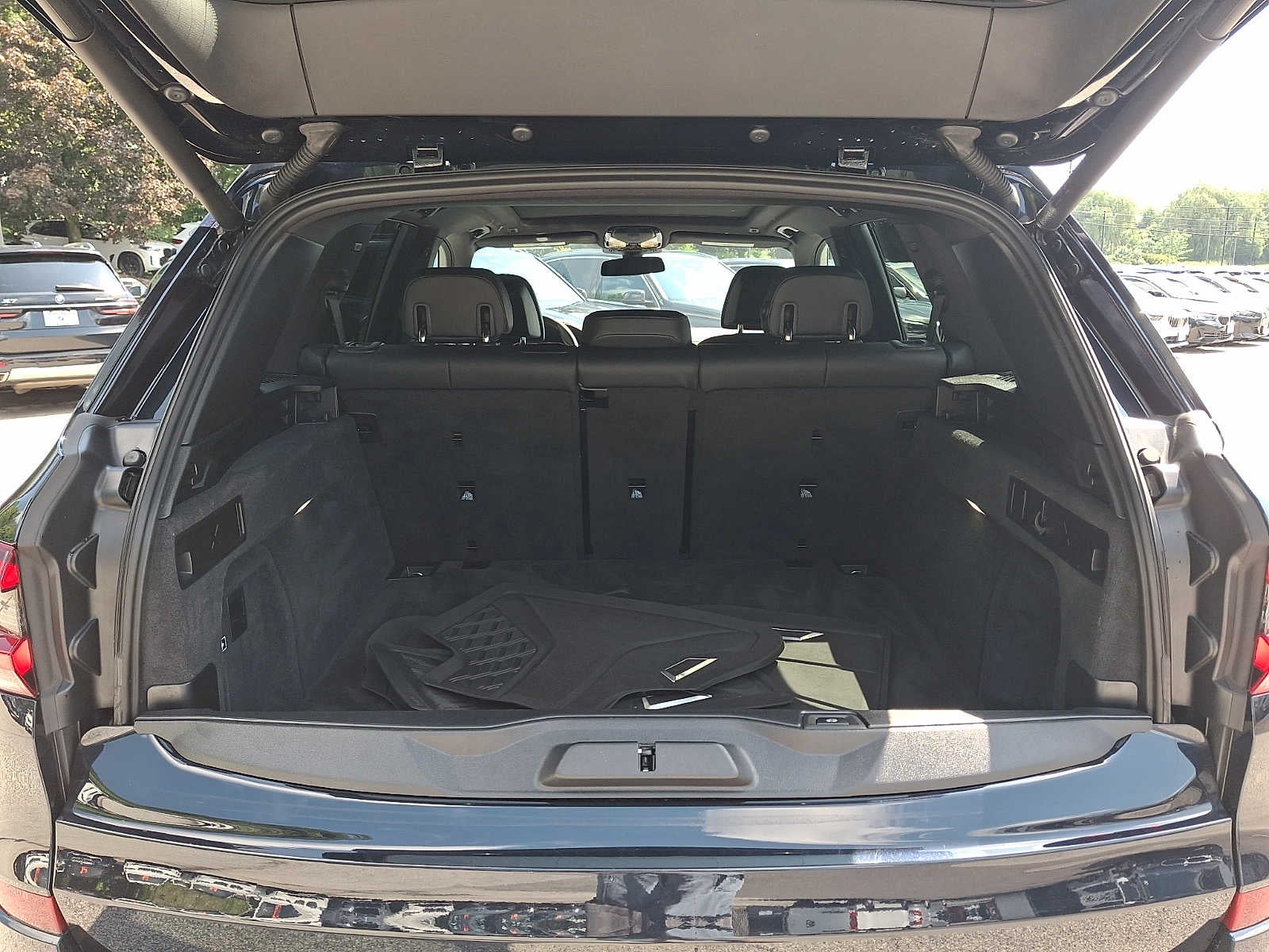2023 BMW X5 M50i Sports Activity Vehicle