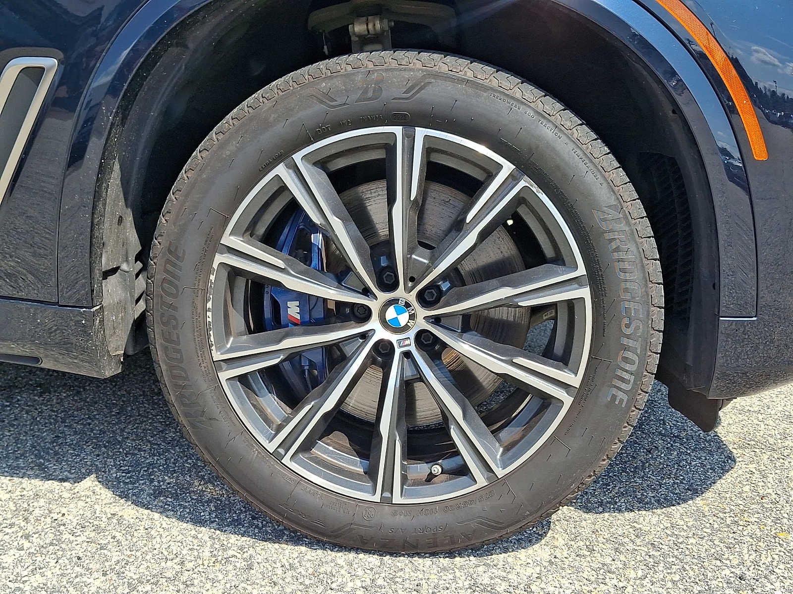 2023 BMW X5 M50i Sports Activity Vehicle