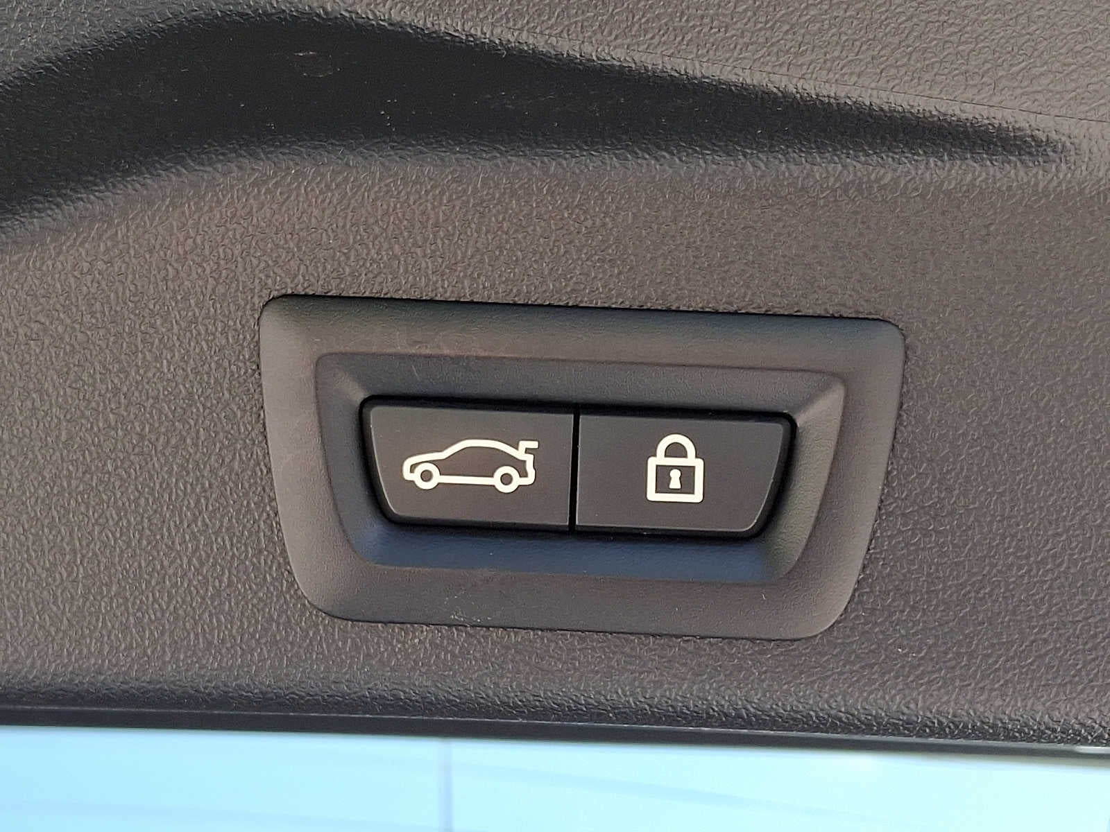 2022 BMW X5 xDrive45e Plug-In Hybrid
