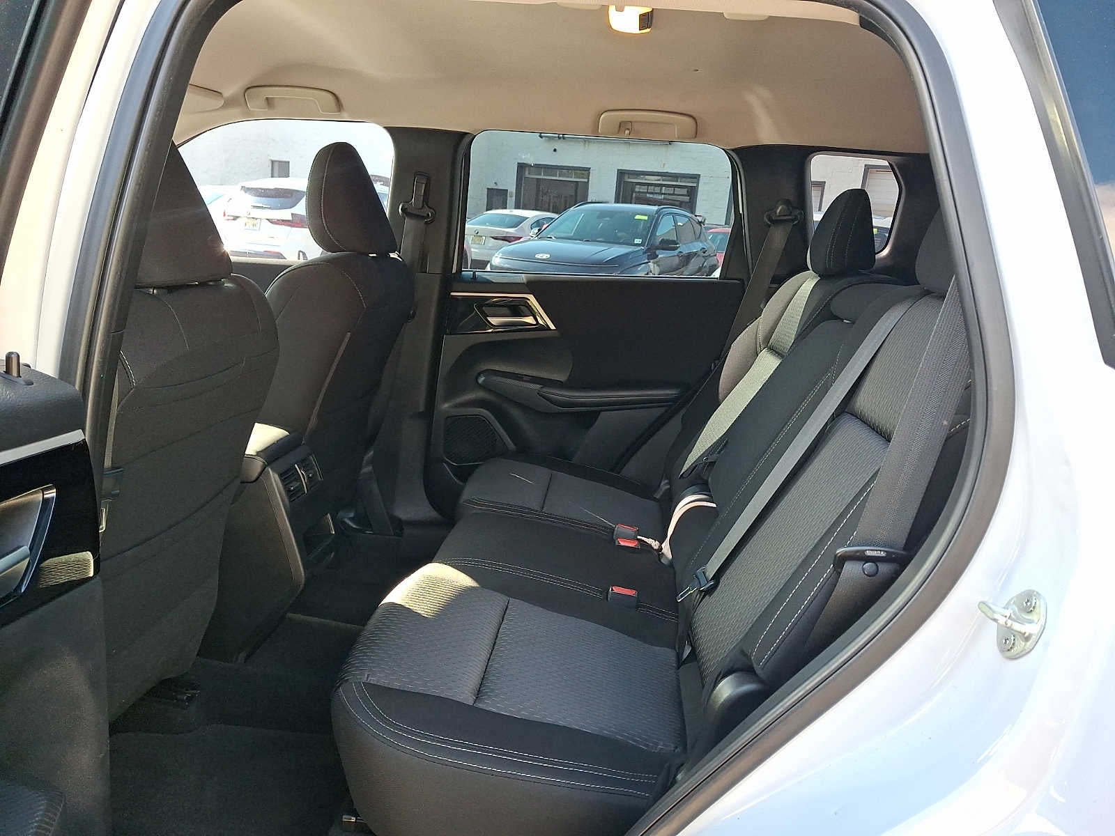2023 Mitsubishi Outlander ES S-AWC