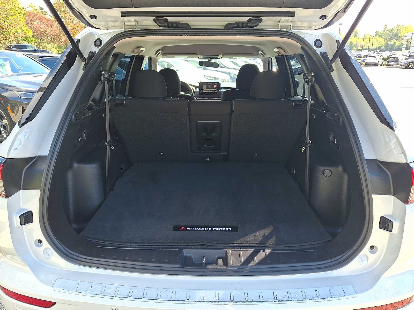 2023 Mitsubishi Outlander ES S-AWC