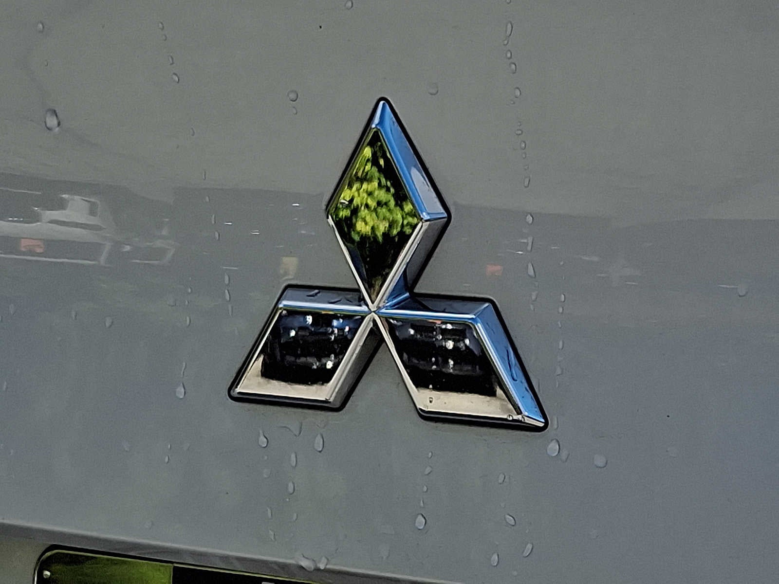 2023 Mitsubishi Outlander ES S-AWC