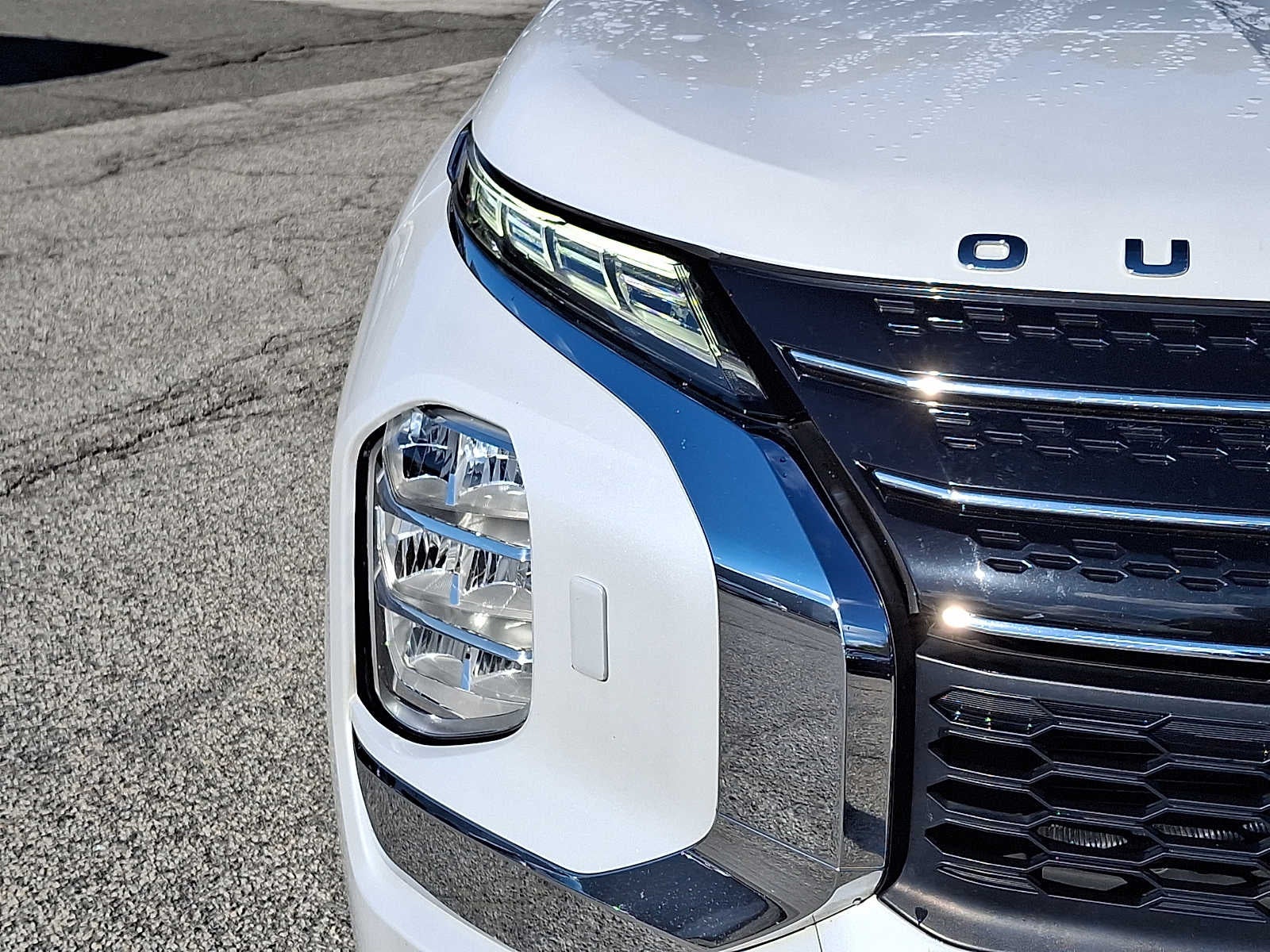 2023 Mitsubishi Outlander ES S-AWC