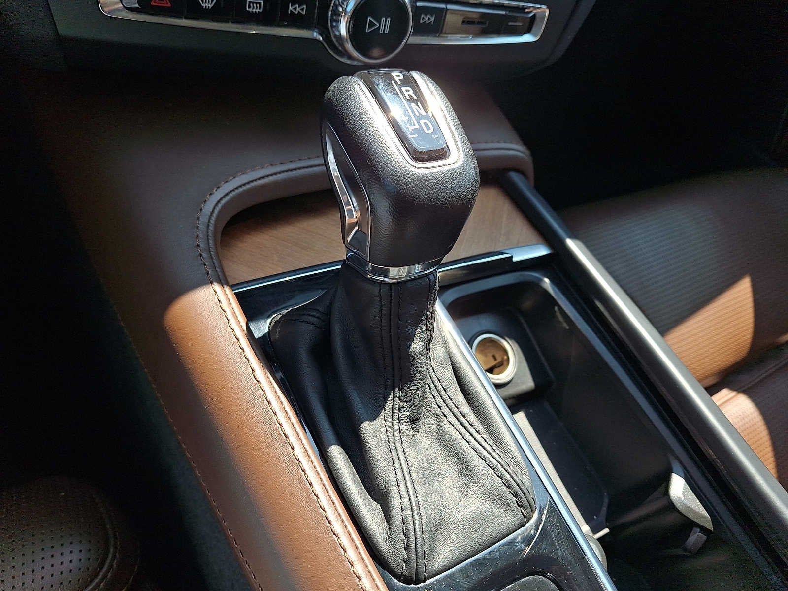 2018 Volvo S90 T6 AWD Inscription