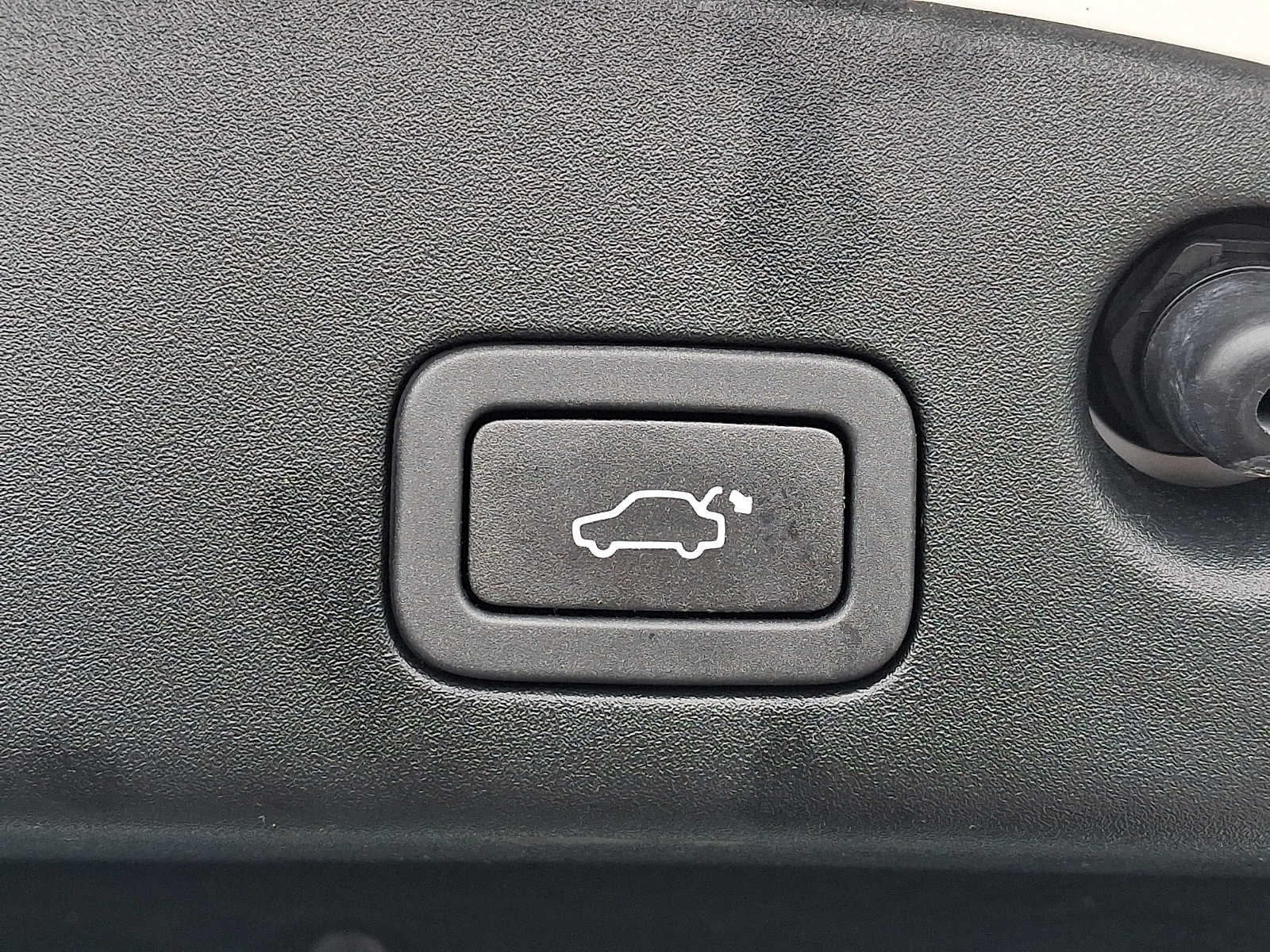 2019 Jaguar XJ XJL Portfolio AWD