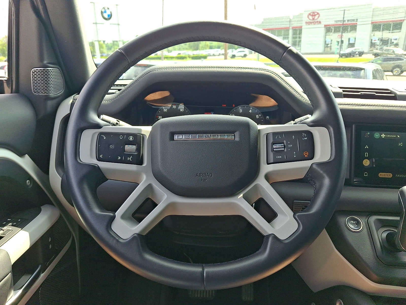 2024 Land Rover Defender 110 P400 S