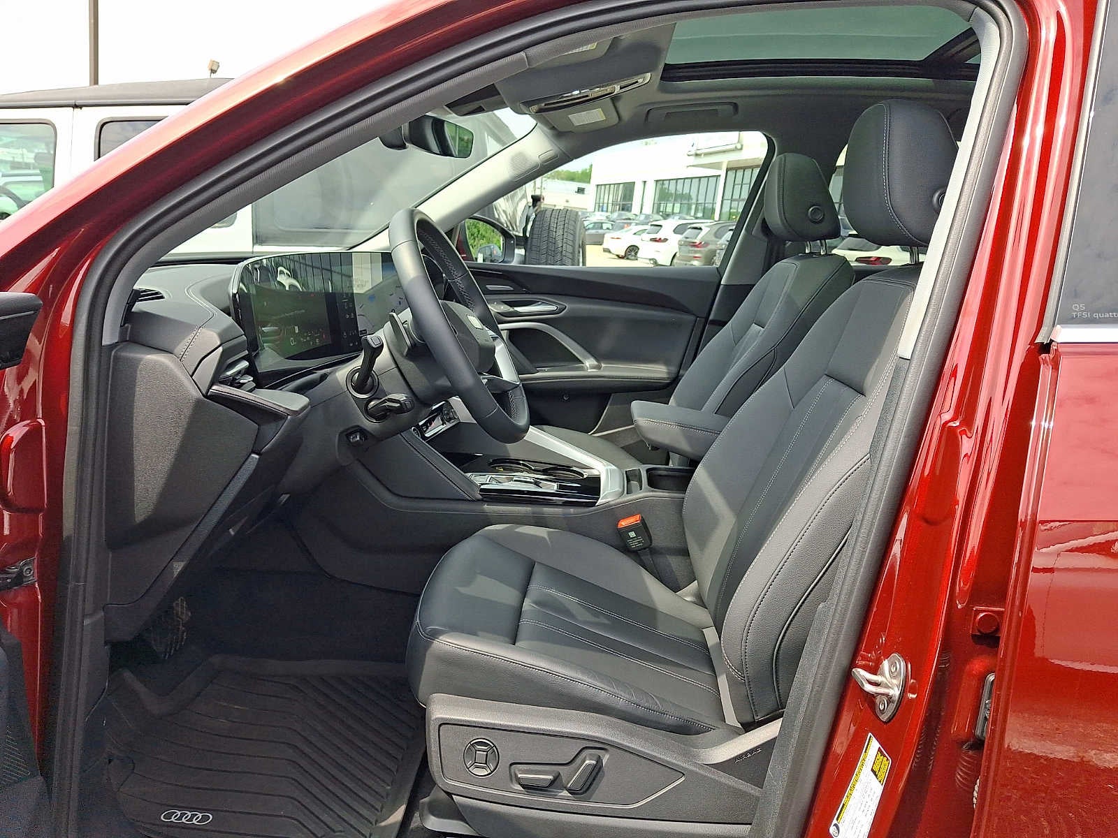 2025 Audi Q5 Premium Plus 2.0 TFSI quattro
