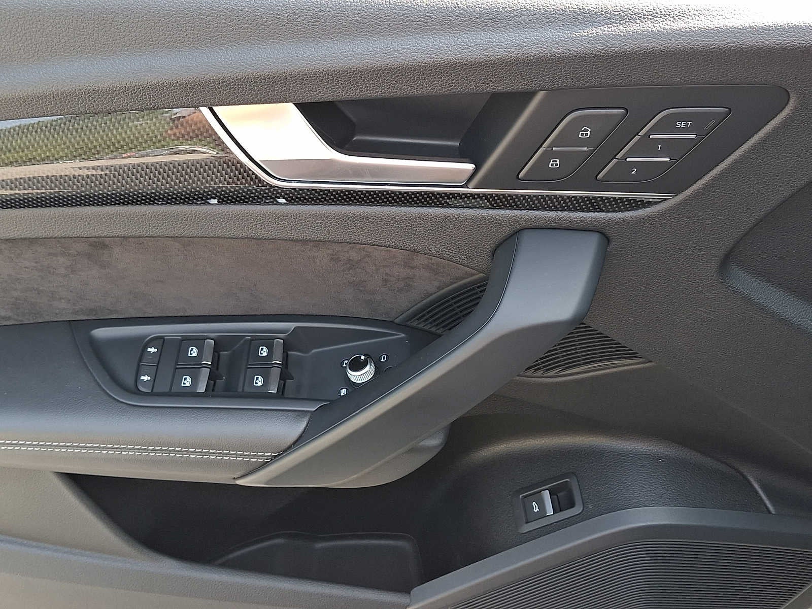 2020 Audi SQ5 Premium Plus 3.0 TFSI quattro