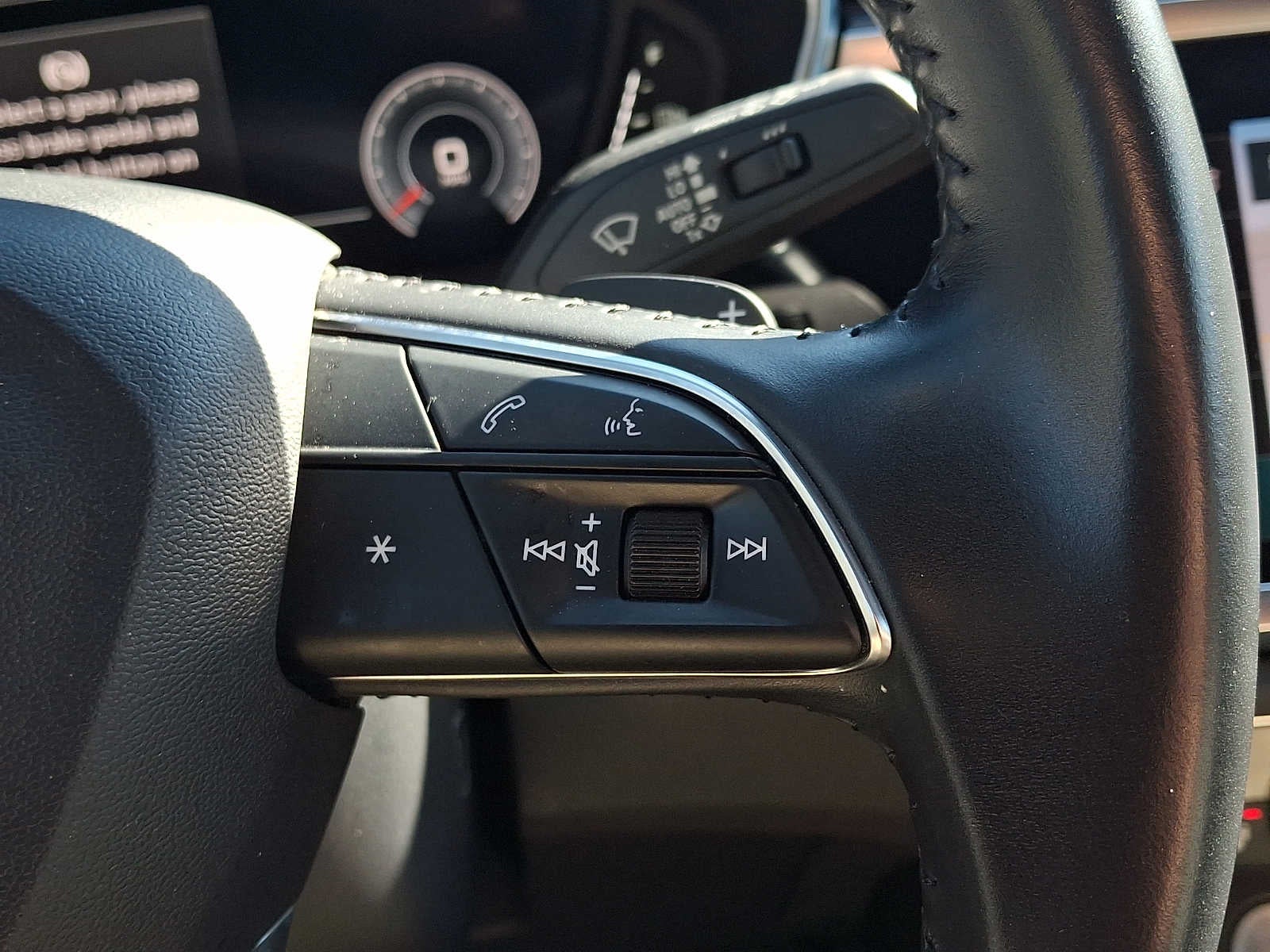 2020 Audi Q3 S line Premium Plus 45 TFSI quattro