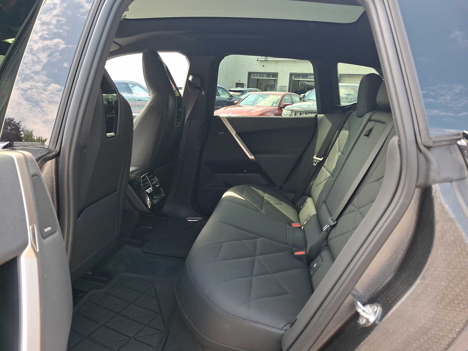 2024 BMW iX xDrive50 Sports Activity Vehicle
