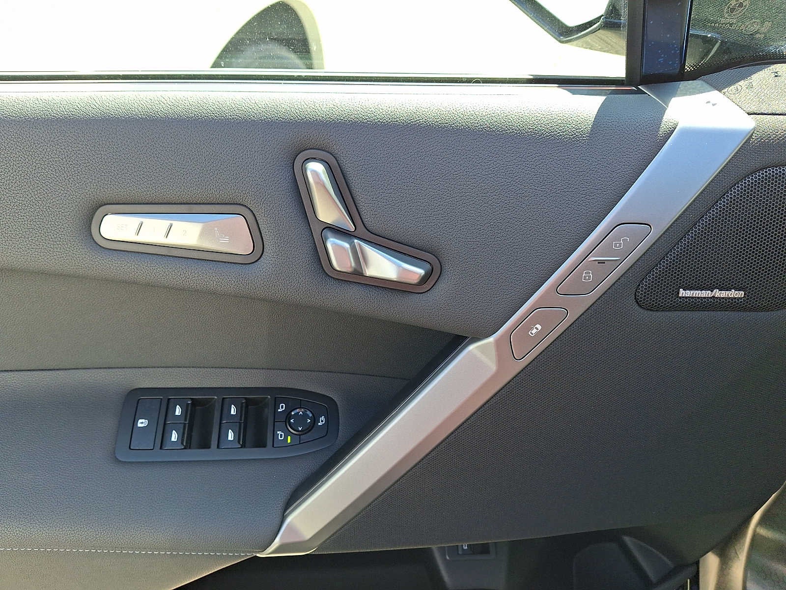 2026 BMW iX xDrive60 Sports Activity Vehicle