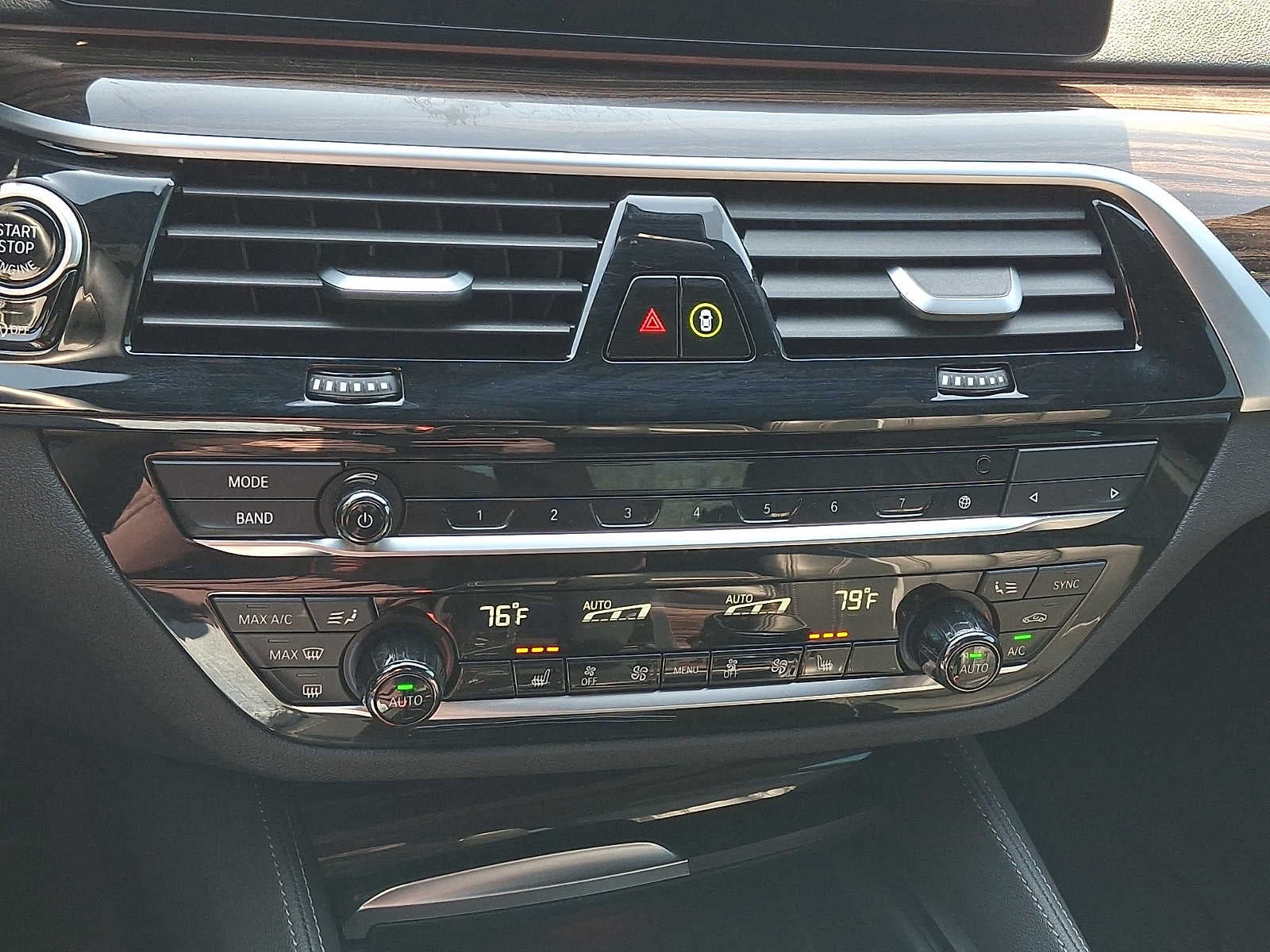 2023 BMW 5 Series M550i xDrive Sedan