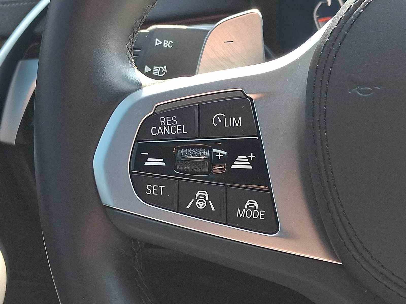 2023 BMW 5 Series M550i xDrive Sedan